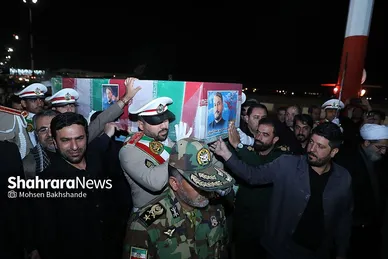 عکس‌های استقبال از پیکر شهید امیر عبداللهیان در مشهد (۳ خرداد ۱۴۰۳)