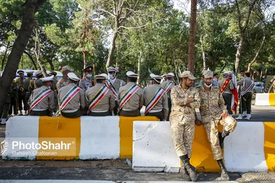 آیین بازگشایی معابر پادگان لشکر 77
