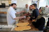 برخی نانوایی‌ها در مشهد تا ۱۲ شب فعال هستند