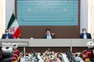 نشست رئیس جمهور با فعالان فرهنگی خراسان رضوی