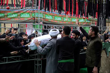 آئین تشییع و تدفین «شهید گمنام» در دانشکده شهید منتظری مشهد