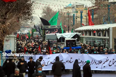 اجتماع عزاداران فاطمی و تشییع پیکر ۹ شهید دفاع مقدس و مدافع حرم