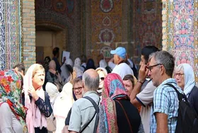 پاسخ مقامات وزارت خارجه به سفیر روسیه در مورد اجبار حجاب و ممنوعیت مشروبات الکلی در ایران