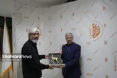 مدیر عالی حرم مطهر رضوی در بازدید از مؤسسه شهرآرا مطرح کرد: شهرآرا، صدای شهر امام‌رضا(ع) در سطح ملی و فراملی + فیلم