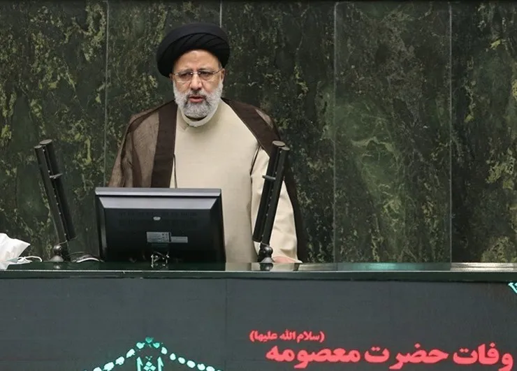 رئیسی: معیشت معلمان در دستور کار دولت و مجلس است