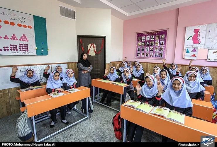 آیین‌نامه «رتبه‌بندی معلمان» ناقص و خلاف قانون مجلس است