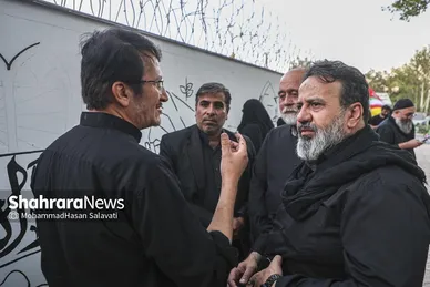 گزارش تصویری | اجرای دیوار نگاره «قوموا لله» با حضور هنرمندان بین المللی در مشهد