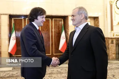 عکس‌هایی از دیدارهای مهمانان مراسم تحلیف با رئیس جمهور