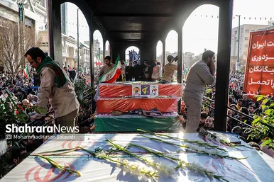 گزارش تصویری | مراسم تشییع پیکر شهدای مدافع امنیت در مشهد (۲۲ دی ۱۴۰۴) - ۲
