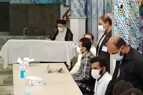 لحظه به لحظه با انتخابات ۱۴۰۰ | رئیسی در انتخابات شرکت کرد + عکس
