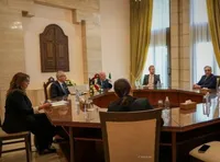 الجولانی از نخست‌وزیر لبنان در دمشق استقبال کرد