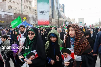 گزارش تصویری | راهپیمایی مردم مشهد در یوم الله ۲۲ بهمن ۲