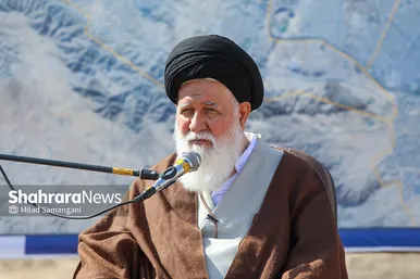 مراسم کلنگ‌زنی احداث ۱۰۵ کلاس آموزشی در حاشیه شهر