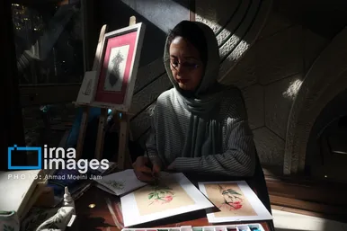 عکس‌هایی از کارگاه هنرهای تجسمی «ایران من»
