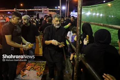آیین سینی گردانی حضرت قاسم علیه السلام در شب هشتم محرم