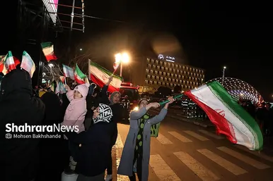 شادی مردم مشهد بعد از برد تیم ملی ایران مقابل ژاپن