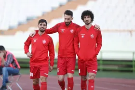 هنانوف نزدیک در&zwnj;های خروجی باشگاه پرسپولیس