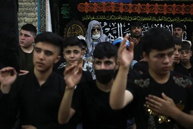 مراسم عزاداری شب هفتم محرم در حسینیه سادات نبی مهاجران افغانستانی‎