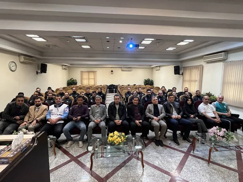 وحید امیری و مسعود شجاعی در کلاس مربیگری B آسیا