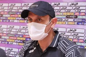 واکنش یحیی گل&zwnj;محمدی به اخراج کامیابی&zwnj;نیا
