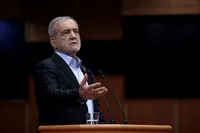 رئیس جمهور: پروژه‌های ارتباطی و شریان‌های حیاتی کشور عملیاتی خواهند شد + فیلم