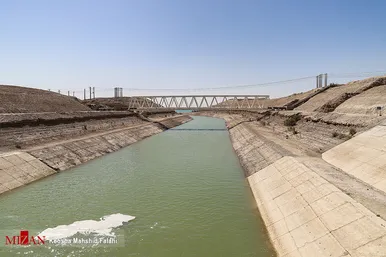 در جست و جوی آب