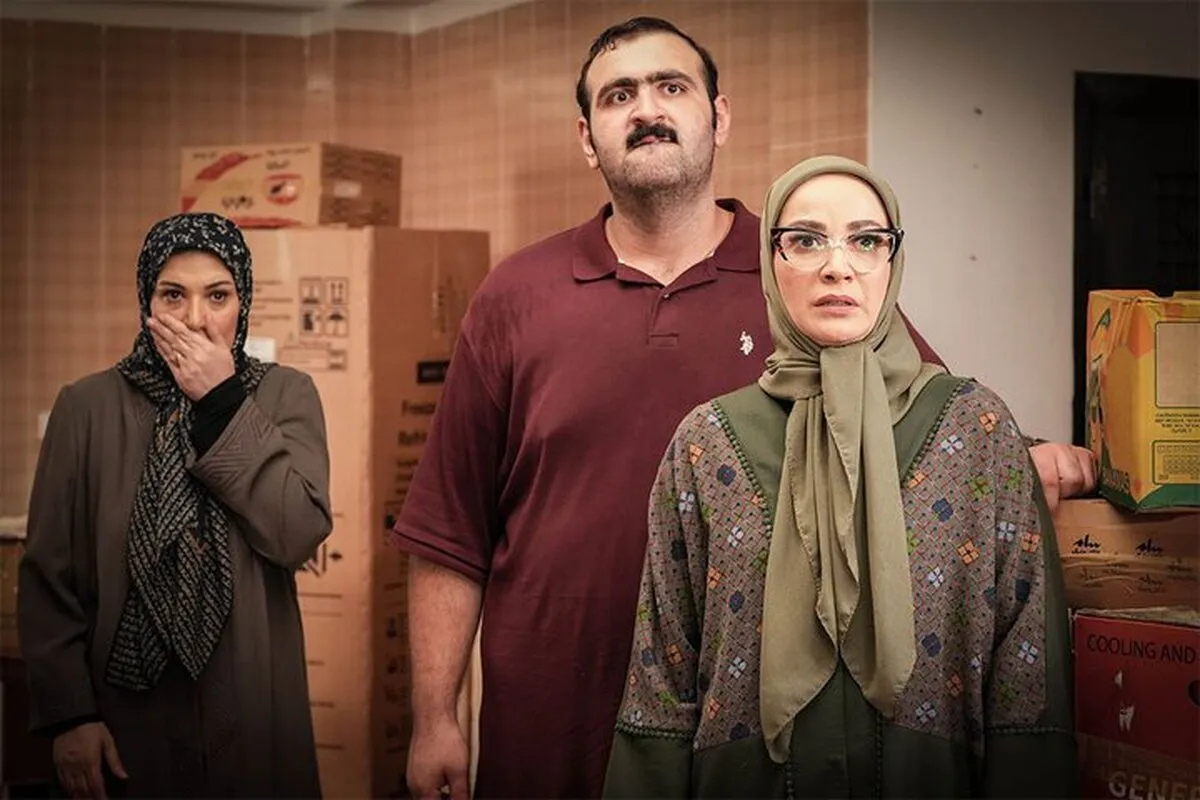 امشب، خلاصه قسمت‌های سریال پایتخت ۷ را ببینید