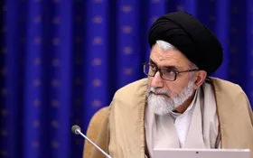 وزیر اطلاعات: حضور مستمر رئیس&zwnj;جمهور در میان مردم و استان&zwnj;ها نقش بسیار مهمی در ارتباط نزدیک&zwnj;تر با مردم و حل مشکلات آن&zwnj;ها دارد