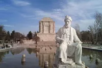 فردوسی، حکیمی که اسطوره را به خدمت دین درآورد