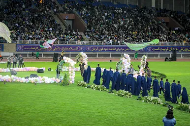 جشن بزرگ «خدا قوت کارگر» در ورزشگاه امام رضا (ع) مشهد