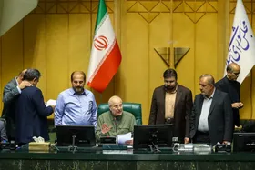 قالیباف در صحن علنی مجلس: امر ملی را بر امر جناحی مقدم بداریم | انتقاد از صحبت&zwnj;های &laquo;روحانی&raquo; و &laquo;ظریف&raquo;