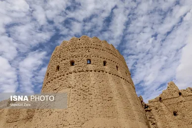 ایران زیباست | قلعه سریزد