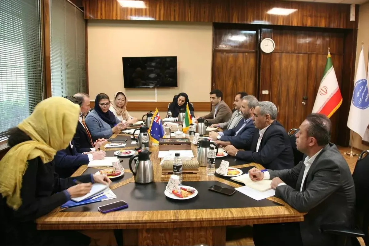 اعلام آمادگی سفیر استرالیا در تهران برای اسکان مجدد بخشی از پناهندگان افغانستانی ساکن ایران