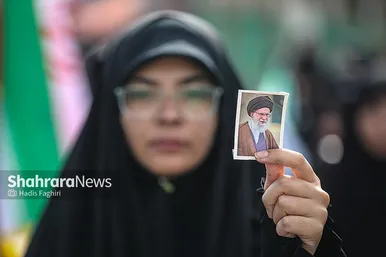 گزارش تصویری | تجمع دانشجویان مقابل دانشگاه فردوسی (۱۰ اسفند ۱۴۰۴)