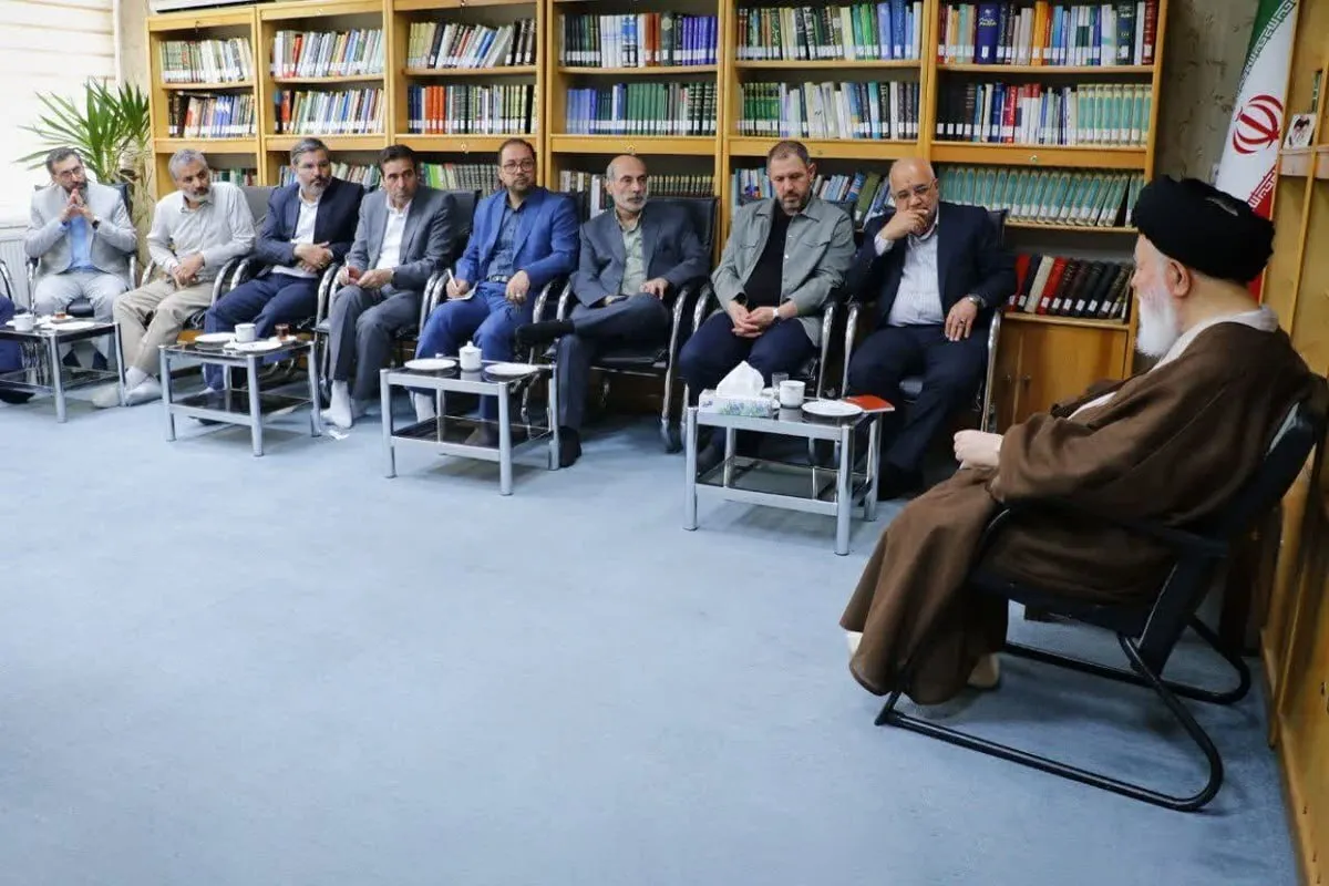 آیت‌الله علم‌الهدی: اقدامات شورای ششم در حاشیه شهر و خط سوم مترو قابل تقدیر است | تکمیل طرح‌های نیمه‌تمام در اولویت مدیریت شهری باشد