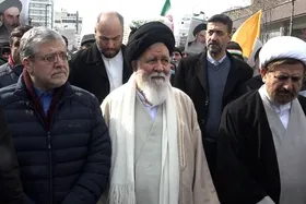 آیت&zwnj;الله علم&zwnj;الهدی: حرف&zwnj;های رئیس&zwnj;جمهور آمریکا بلوف و توخالی است + ویدئو