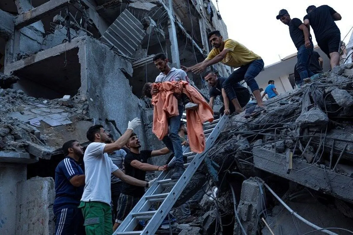 کشف پیکر ۲۵ شهید فلسطینی از زیر آوارهای غزه