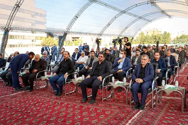 مراسم کلنگ زنی پروژه مشارکتی برج جنوب میدان شهدا