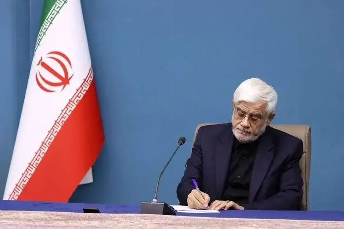 عارف: کارگران، زنان و مردان روزهای سخت هستند