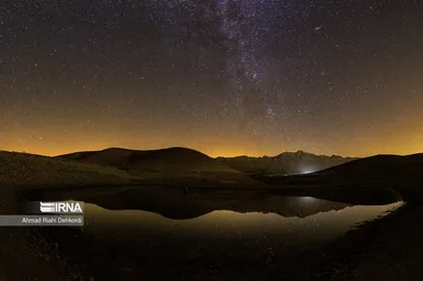 آسمان سحر انگیز شب