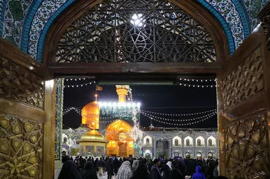 حال و هوای حرم مطهر رضوی در آستانه نیمه شعبان
