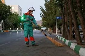 از آماده&zwnj;باش آتش&zwnj;نشانی تا خدمت&zwnj;رسانی سه شیفت پاکبانان در شب&zwnj;های قدر+ فیلم