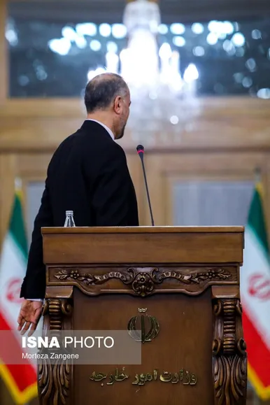 عکس‌هایی از شهید حسین امیر عبداللهیان (۱)