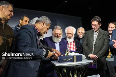 مراسم بزرگداشت استاد علی آزادنیا پیشکسوت تئاتر و سینما
