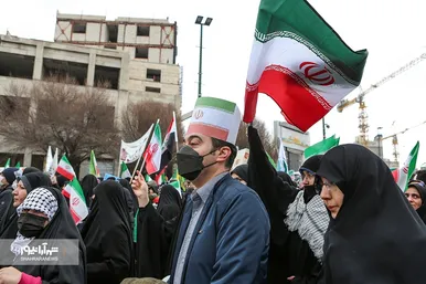 گزارش تصویری حضور باشکوه مردم مشهد در راهپیمایی ۲۲ بهمن - ۲
