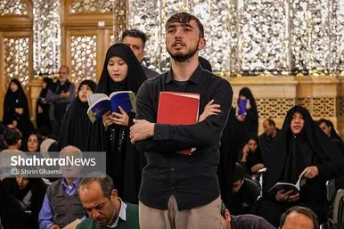گزارش تصویری | مراسم احیای دومین شب قدر در حرم مطهر امام رضا (ع) -۲