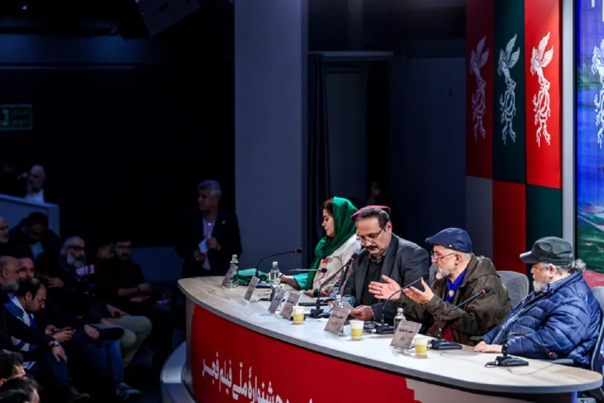روز پرحاشیه فجر با محمدرضا شریفی‌نیا؛ از پاسخ ندادن تا شوخی‌های سیاسی