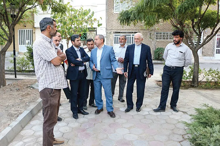 بازدید میدانی شهردار منطقه از محله کوثر