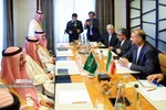 دیدار وزرای خارجه ایران و عربستان در آفریقای جنوبی | وزیر خارجه عربستان: به‌زودی به تهران سفر می‌کنم + فیلم و تصاویر