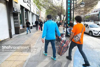 گزارش تصویری | زائران نوروزی در خیابان امام‌رضا(ع) مشهد